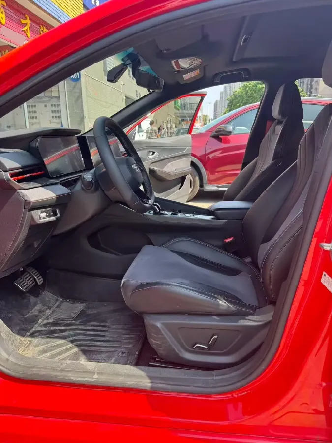 2022 Geely Binray 1.5T 181HP L4 7DCT,autocango,china used car exporter,china ev exporter,chinese used car exporter,chinese used ev exporter