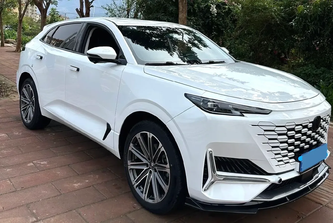 2021 ChangAn UNI-K 2.0T 233HP L4 8AT,autocango,china used car exporter,china ev exporter,chinese used car exporter,chinese used ev exporter