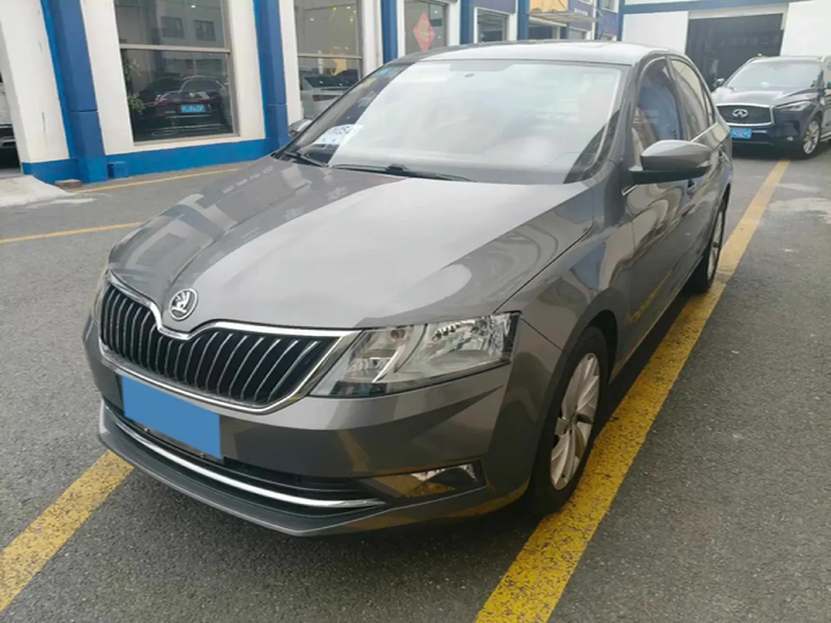 2019 SWM G01 1.5T 156HP L4 6MT,autocango,china used car exporter,china ev exporter,chinese used car exporter,chinese used ev exporter