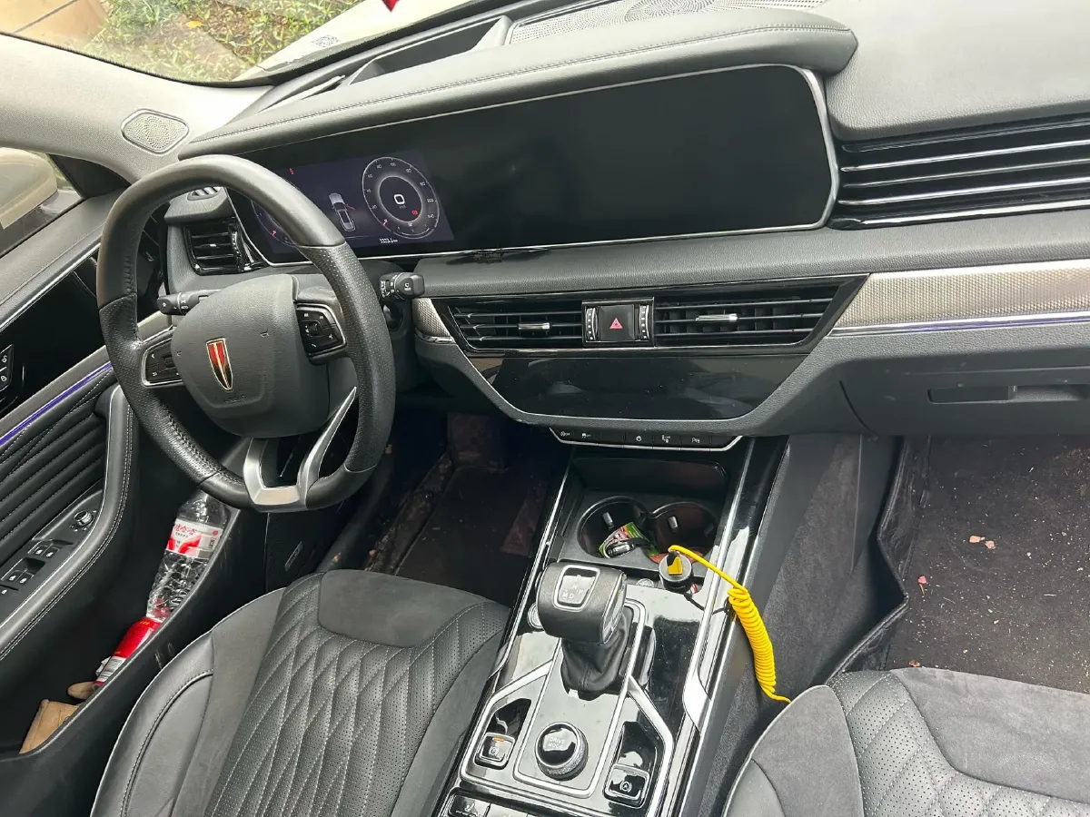 2022 HongQi HS5 2.0T 224HP L4 6AT,autocango,china used car exporter,china ev exporter,chinese used car exporter,chinese used ev exporter