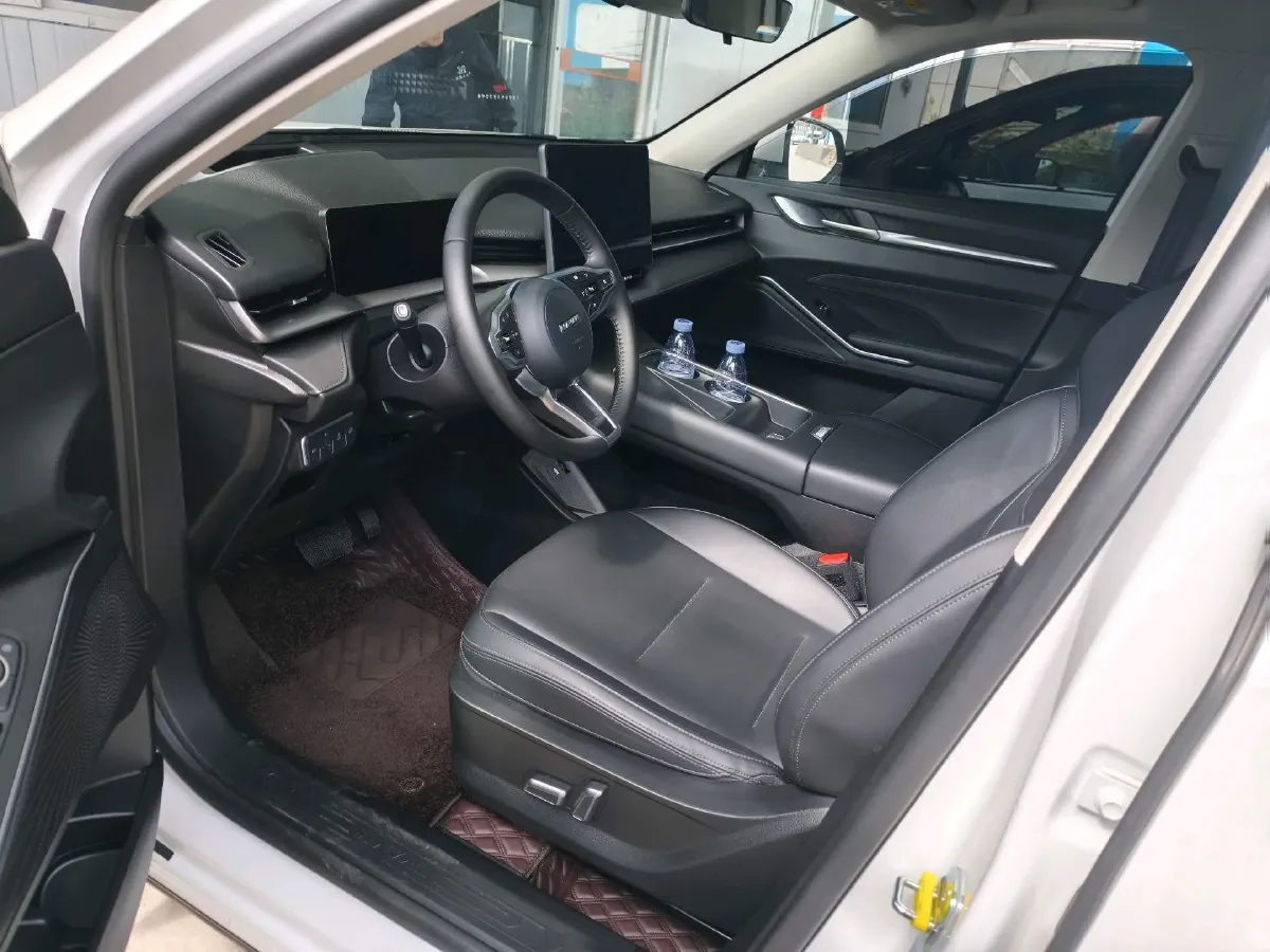 2024 Haval H6 1.5T 184HP L4 7DCT,autocango,china used car exporter,china ev exporter,chinese used car exporter,chinese used ev exporter