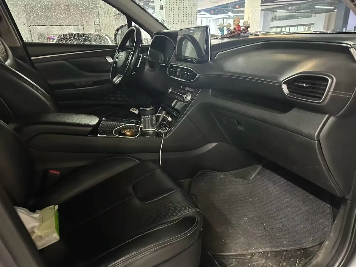 2019 Hyundai Santafe 2.0T 230HP L4 8AT,autocango,china used car exporter,china ev exporter,chinese used car exporter,chinese used ev exporter