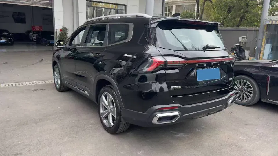 2023 Geely Okavango L 2.0T 218HP L4 7DCT,autocango,china used car exporter,china ev exporter,chinese used car exporter,chinese used ev exporter