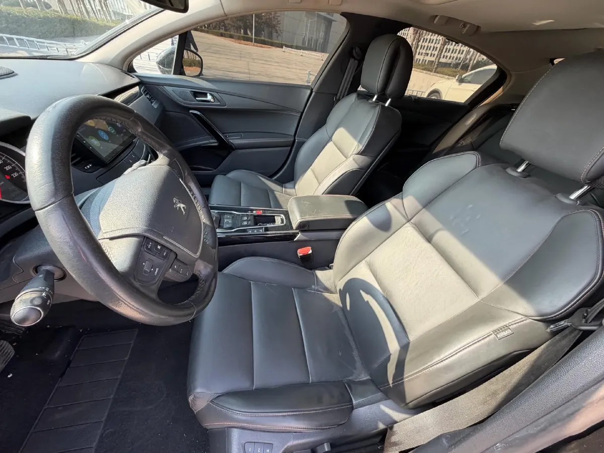 2015 Peugeot 508 1.8T 204HP L4 6AT,autocango,china used car exporter,china ev exporter,chinese used car exporter,chinese used ev exporter