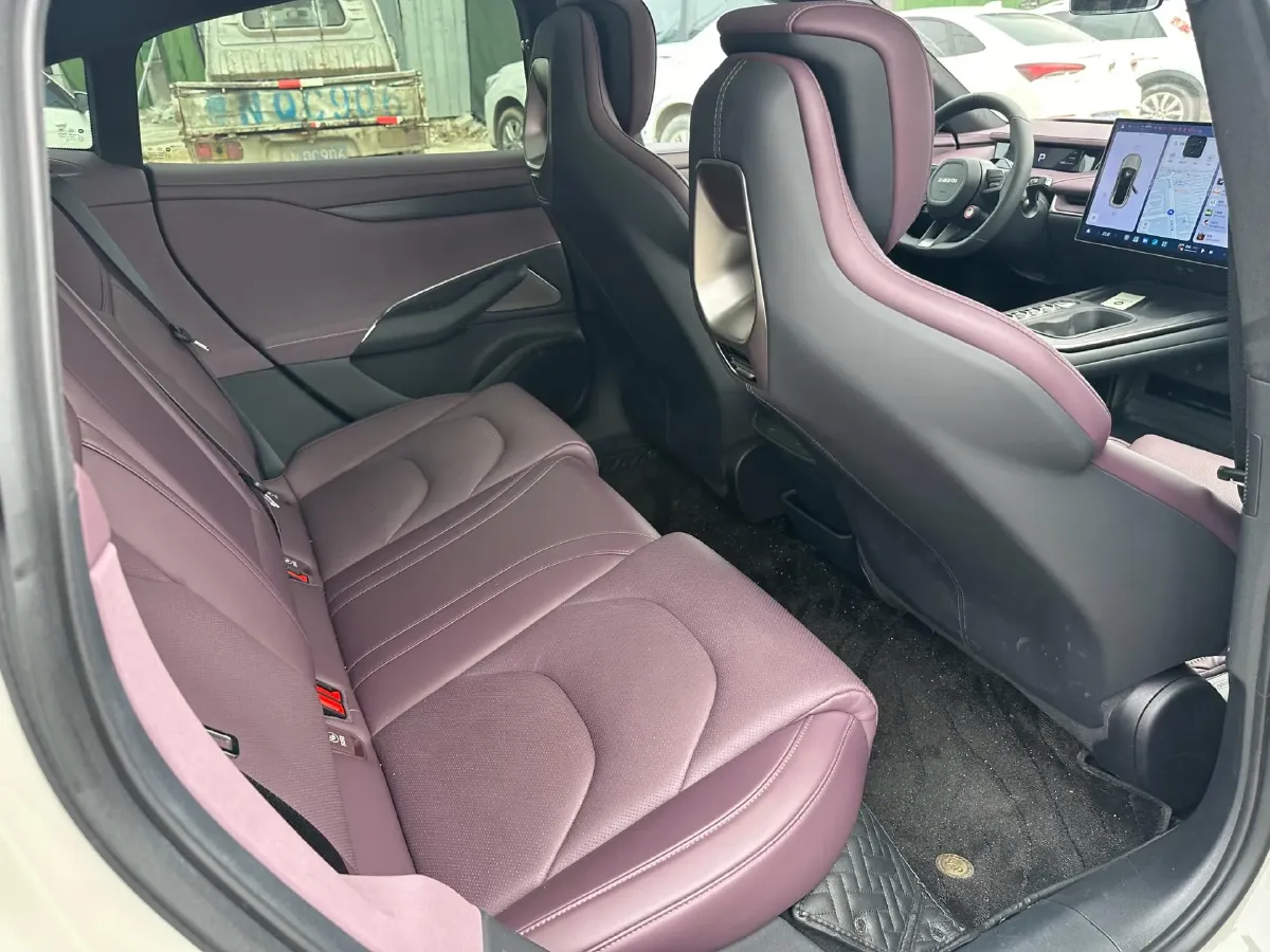 2024 MI SU7 BEV 101KWH,autocango,china used car exporter,china ev exporter,chinese used car exporter,chinese used ev exporter