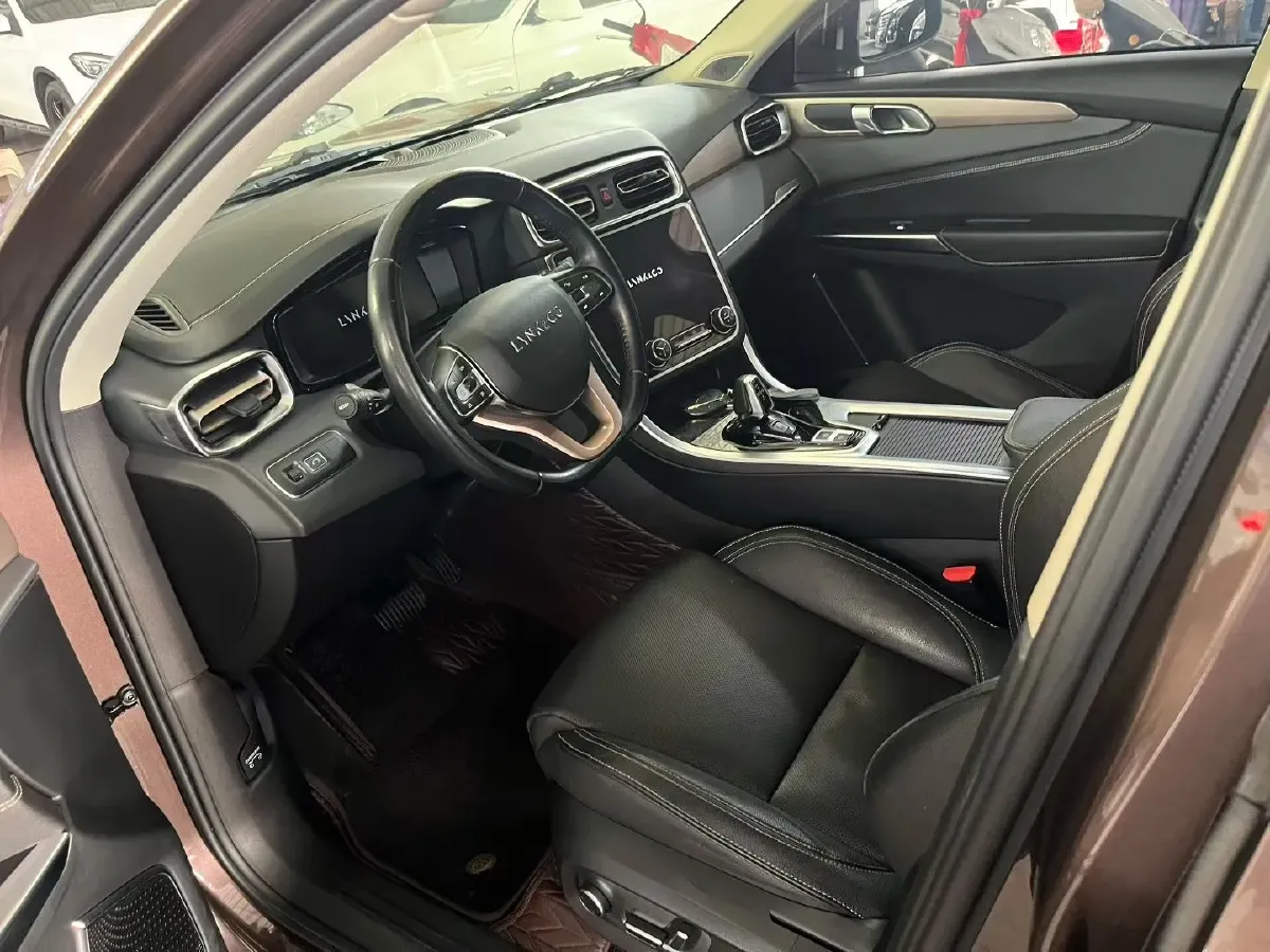 2019 LYNK&CO 01 2.0T 190HP L4 6AT,autocango,china used car exporter,china ev exporter,chinese used car exporter,chinese used ev exporter