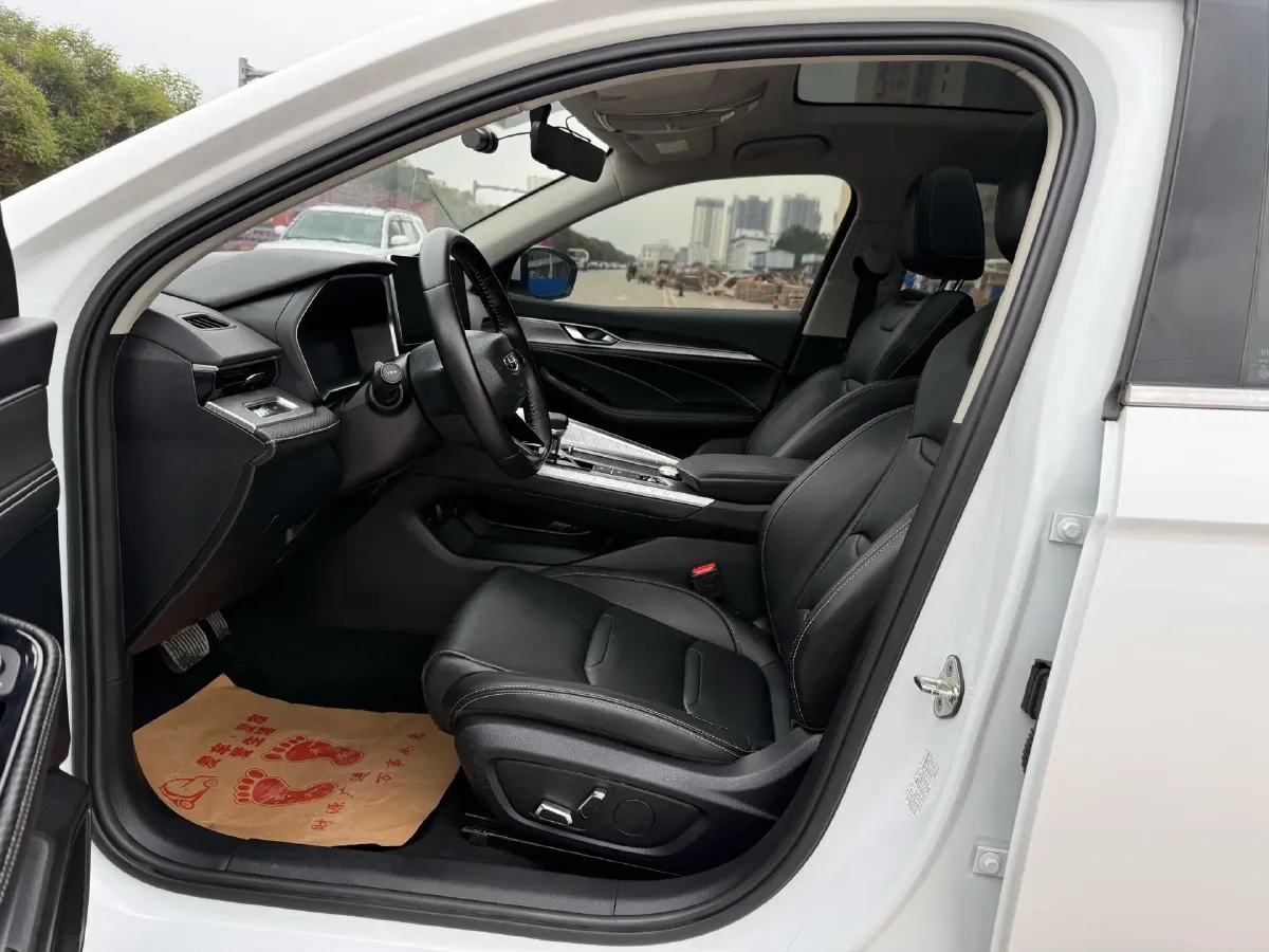 2020 Geely Binray 1.0T 133HP L3 6DCT,autocango,china used car exporter,china ev exporter,chinese used car exporter,chinese used ev exporter