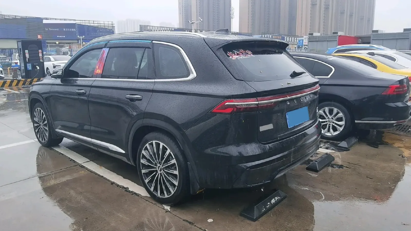 2024 Geely Monjaro 1.5T 163HP L4 3DHT Hybrid,autocango,china used car exporter,china ev exporter,chinese used car exporter,chinese used ev exporter