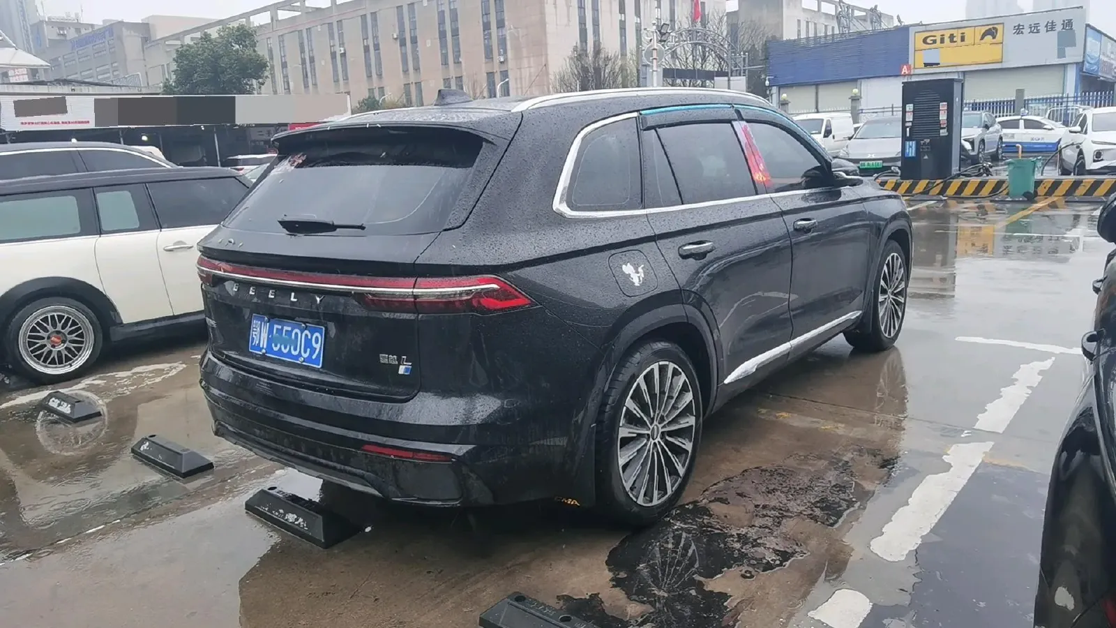 2024 Geely Monjaro 1.5T 163HP L4 3DHT Hybrid,autocango,china used car exporter,china ev exporter,chinese used car exporter,chinese used ev exporter