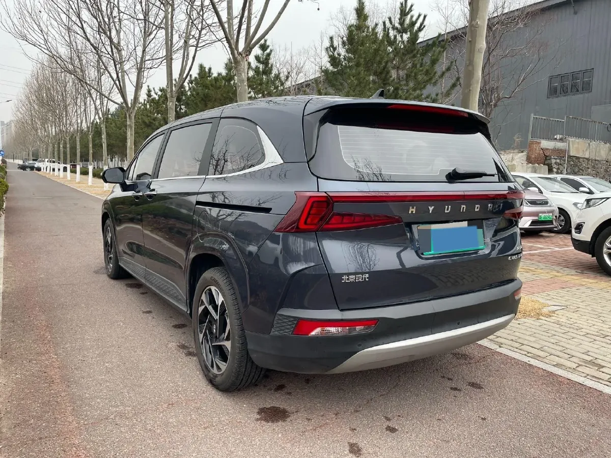 2021 Hyundai Custo 2.0T 236HP L4 8AT,autocango,china used car exporter,china ev exporter,chinese used car exporter,chinese used ev exporter