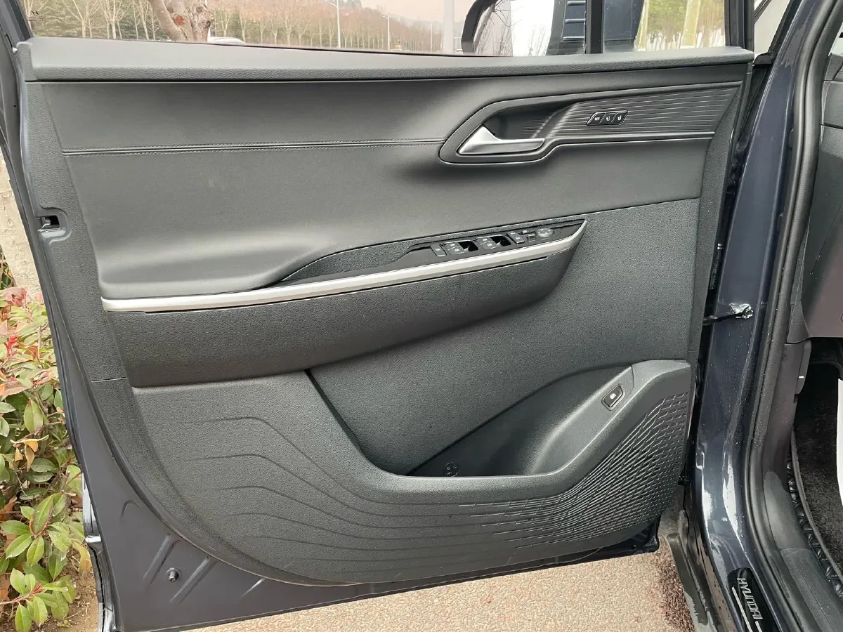 2021 Hyundai Custo 2.0T 236HP L4 8AT,autocango,china used car exporter,china ev exporter,chinese used car exporter,chinese used ev exporter