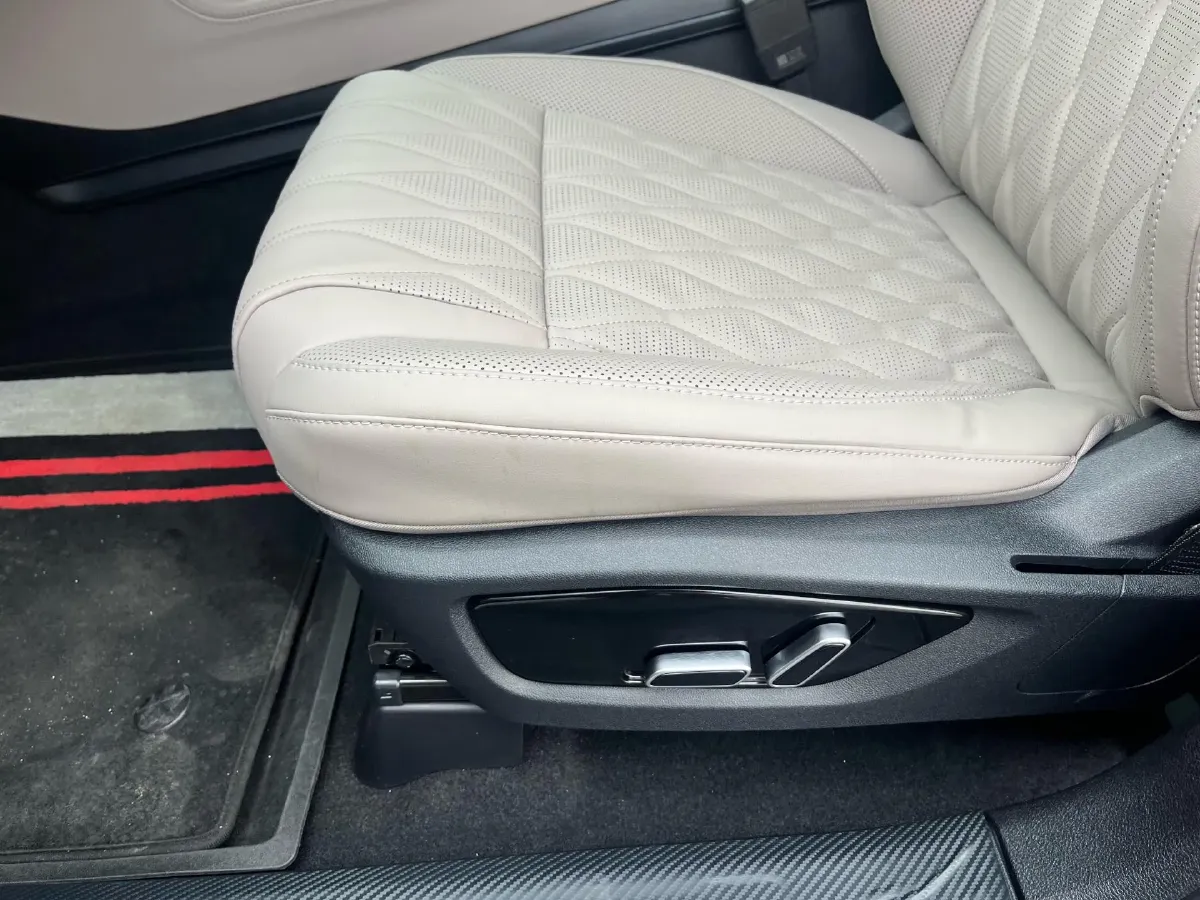 2024 BYD Tang 1.5T 139HP L4 E-CVT PHEV 21.504KWH,autocango,china used car exporter,china ev exporter,chinese used car exporter,chinese used ev exporter