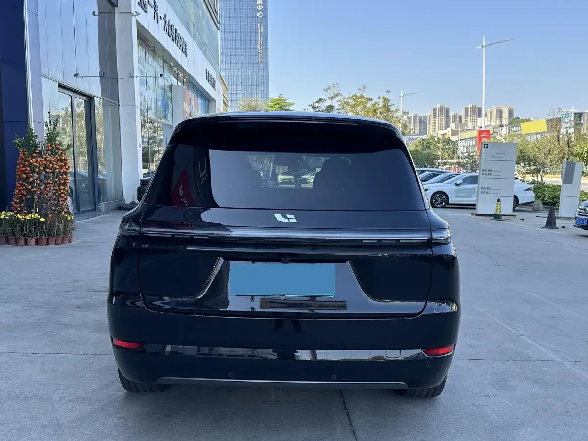 2024 Li L9 Range Extended 154HP REEV 52.3KWH,autocango,china used car exporter,china ev exporter,chinese used car exporter,chinese used ev exporter