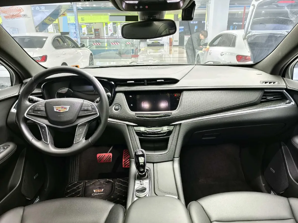 2021 Cadillac XT5 2.0T 237HP L4 9AT,autocango,china used car exporter,china ev exporter,chinese used car exporter,chinese used ev exporter