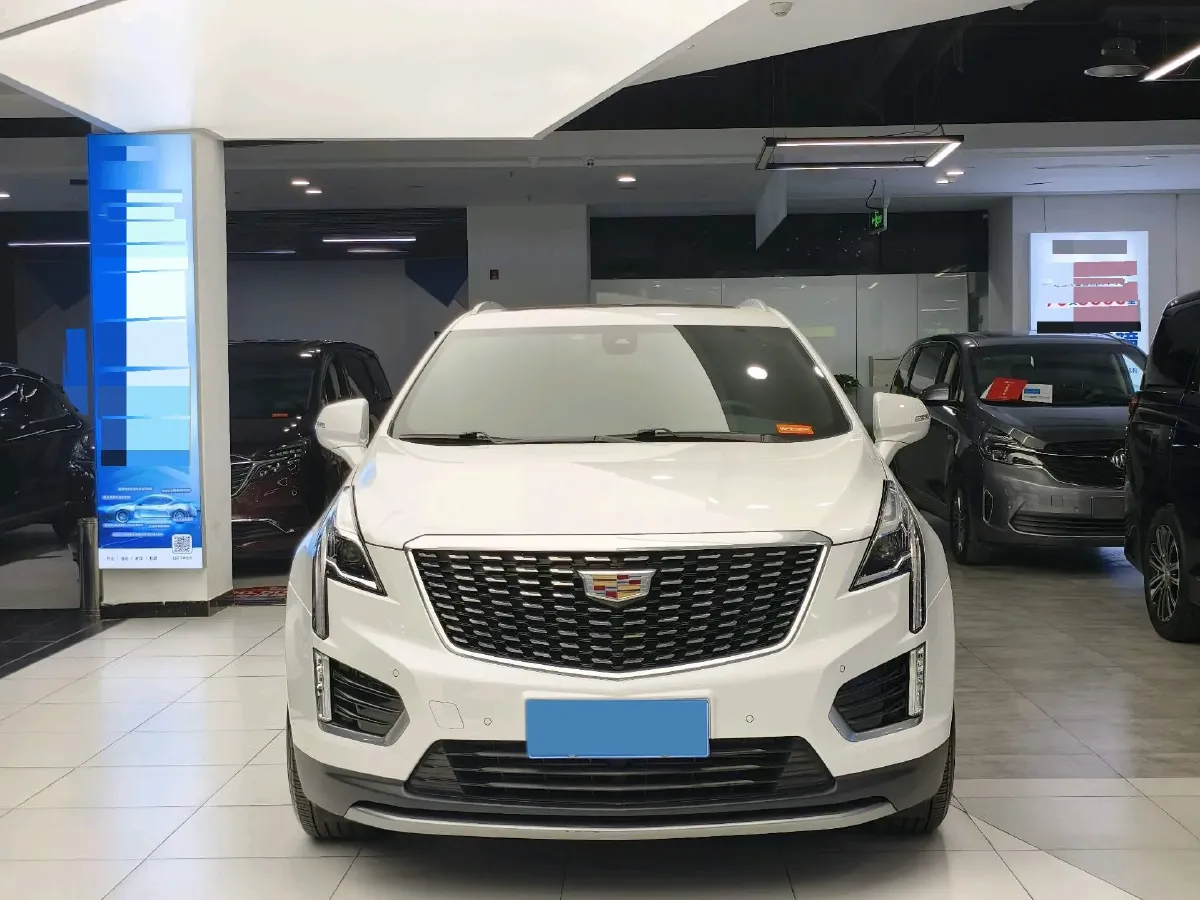 2021 Cadillac XT5 2.0T 237HP L4 9AT,autocango,china used car exporter,china ev exporter,chinese used car exporter,chinese used ev exporter