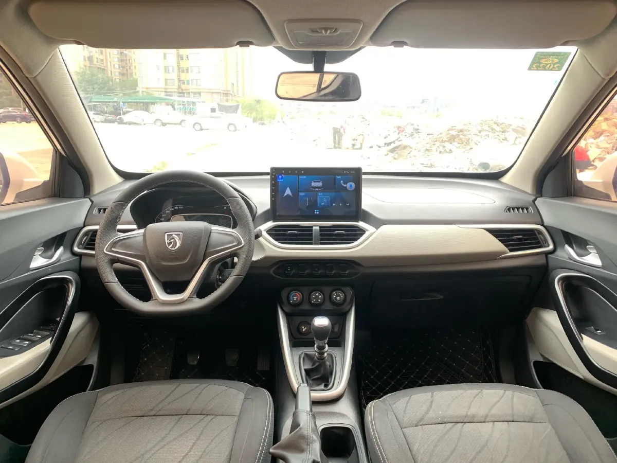 2019 BaoJun 510 1.5L 112HP L4 6MT,autocango,china used car exporter,china ev exporter,chinese used car exporter,chinese used ev exporter