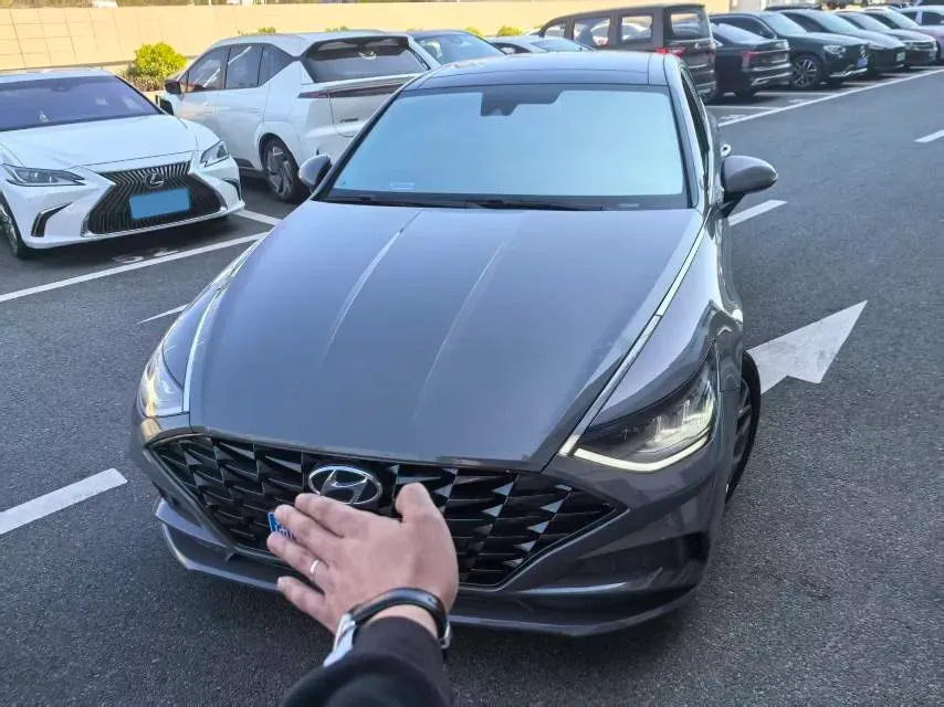 2020 Hyundai Sonata 1.5T 170HP L4 7DCT,autocango,china used car exporter,china ev exporter,chinese used car exporter,chinese used ev exporter
