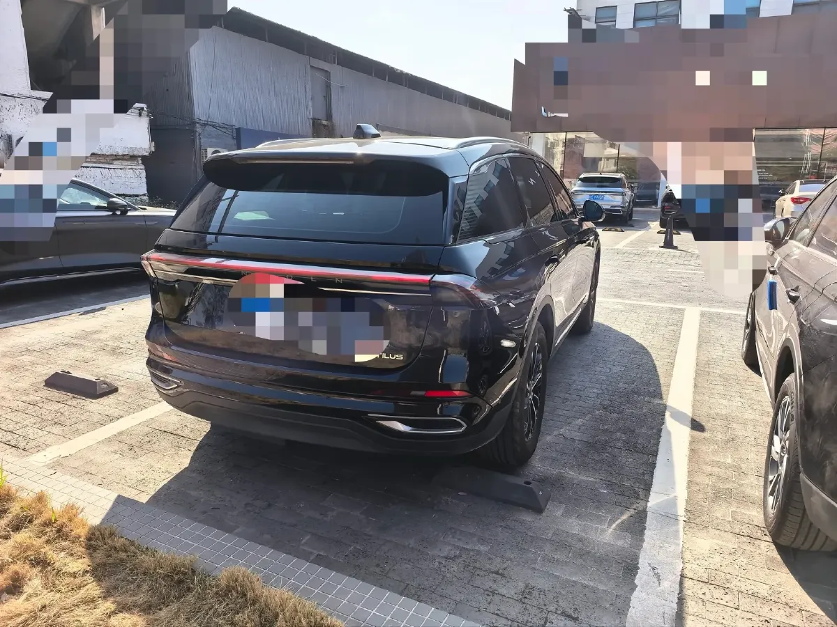 2025 Lincoln Nautilus 2.0T 261HP L4 8AT,autocango,china used car exporter,china ev exporter,chinese used car exporter,chinese used ev exporter