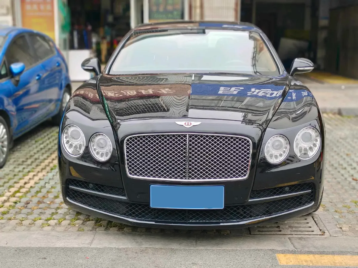 2017 Bentley Flying Spur 4.0T 528HP V8 8AT,autocango,china used car exporter,china ev exporter,chinese used car exporter,chinese used ev exporter