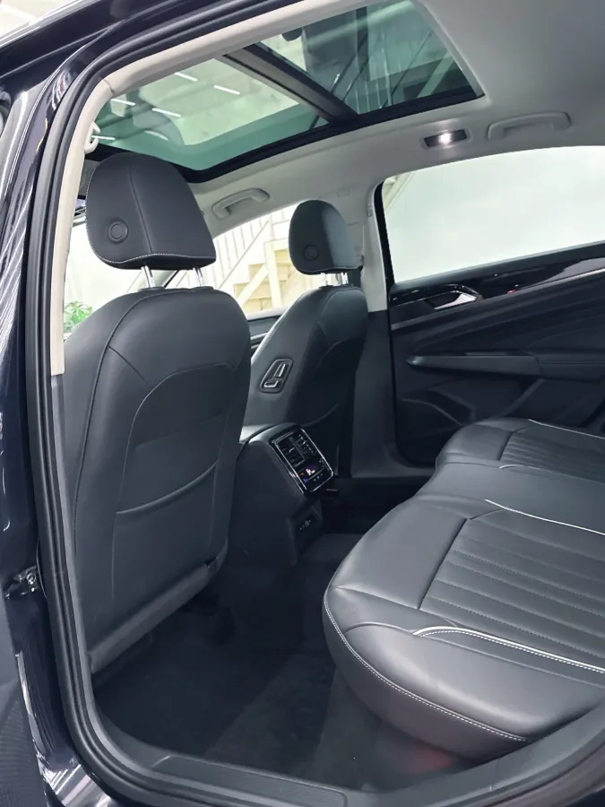 2022 Skoda Kodiak GT 2.0T 186HP L4 7DCT,autocango,china used car exporter,china ev exporter,chinese used car exporter,chinese used ev exporter