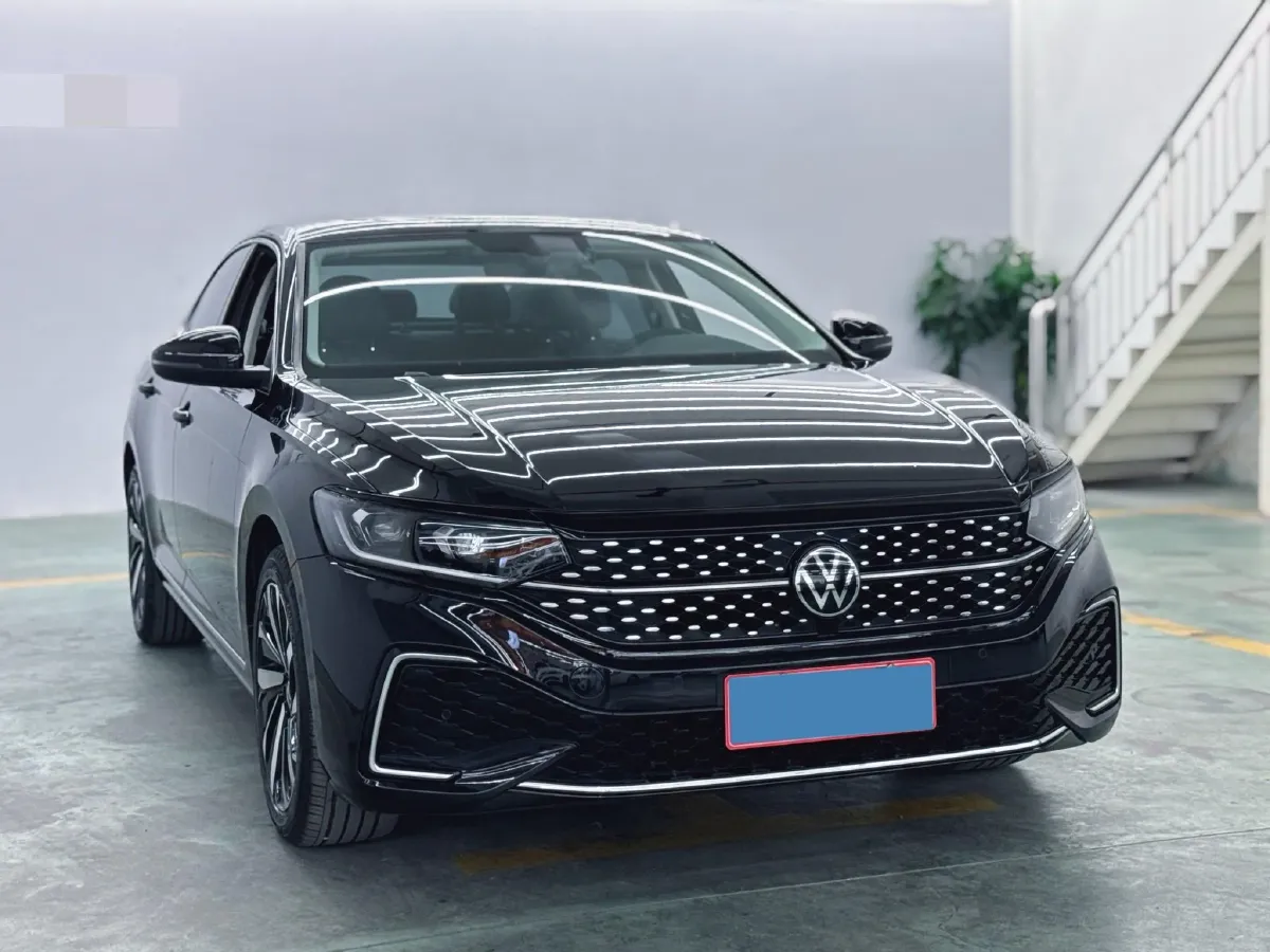 2022 Skoda Kodiak GT 2.0T 186HP L4 7DCT,autocango,china used car exporter,china ev exporter,chinese used car exporter,chinese used ev exporter