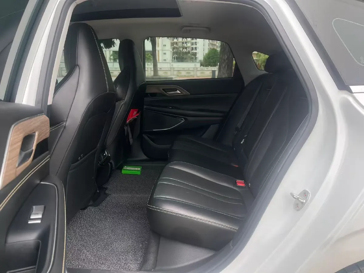 2022 Xpeng P5 BEV 66.2KWH,autocango,china used car exporter,china ev exporter,chinese used car exporter,chinese used ev exporter