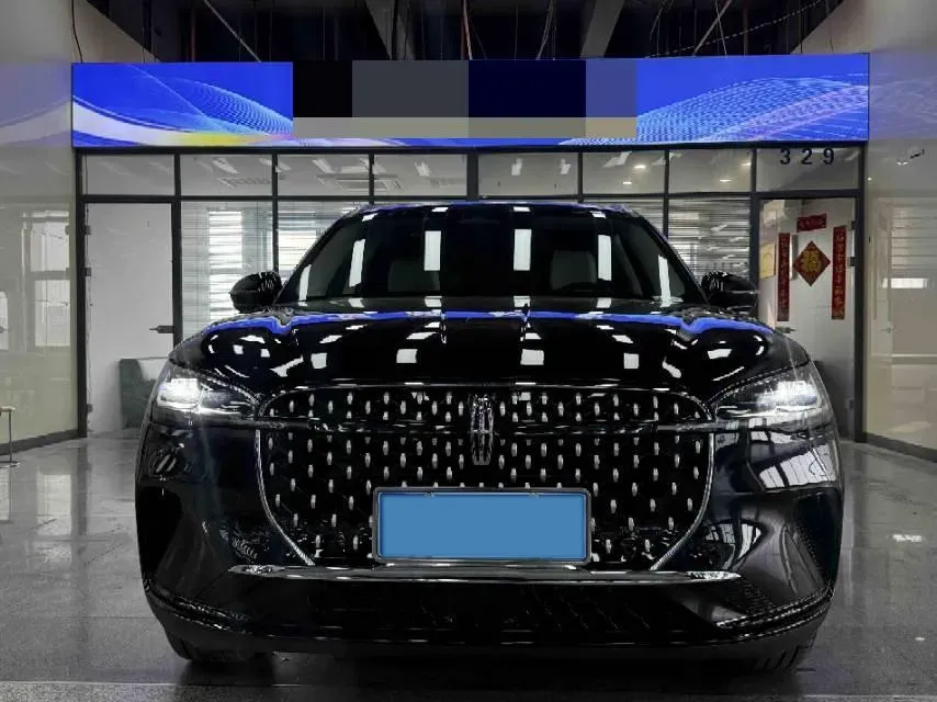 2023 Lincoln Corsair 2.0T 261HP L4 8AT,autocango,china used car exporter,china ev exporter,chinese used car exporter,chinese used ev exporter