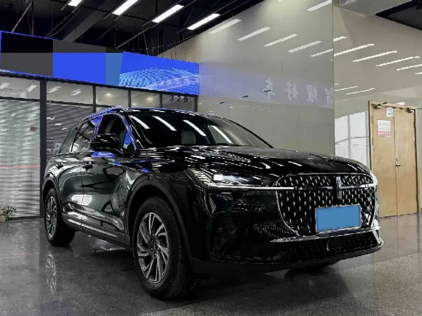 2023 Lincoln Corsair 2.0T 261HP L4 8AT,autocango,china used car exporter,china ev exporter,chinese used car exporter,chinese used ev exporter