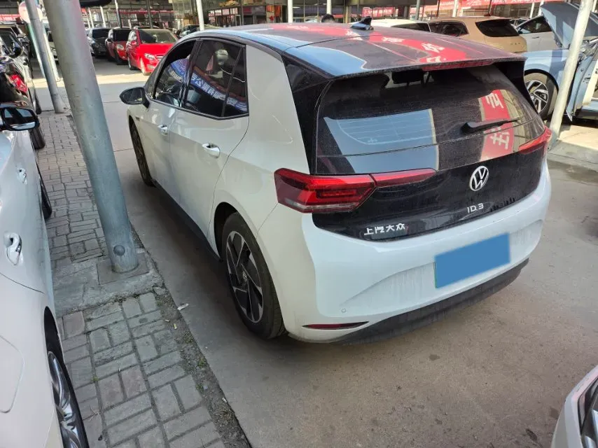 2023 Volkswagen ID.3 BEV 52.8KWH,autocango,china used car exporter,china ev exporter,chinese used car exporter,chinese used ev exporter