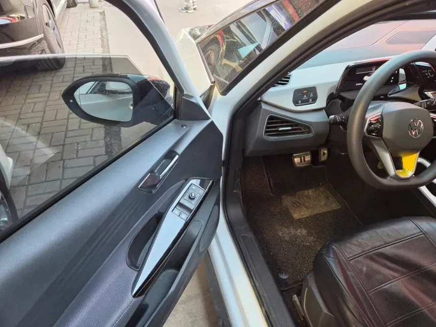 2023 Volkswagen ID.3 BEV 52.8KWH,autocango,china used car exporter,china ev exporter,chinese used car exporter,chinese used ev exporter