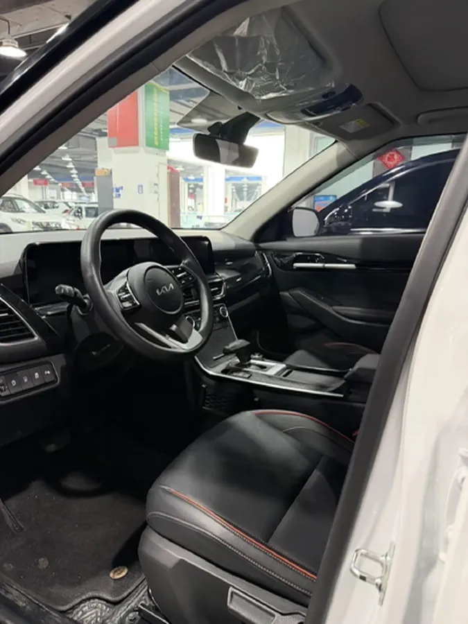 2023 Kia Seltos 1.5L 115HP L4 CVT,autocango,china used car exporter,china ev exporter,chinese used car exporter,chinese used ev exporter