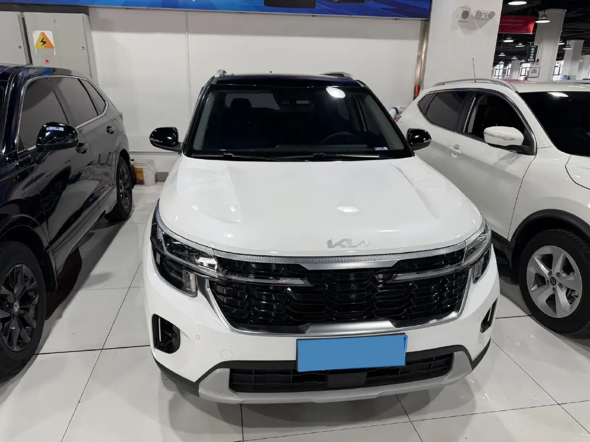 2023 Kia Seltos 1.5L 115HP L4 CVT,autocango,china used car exporter,china ev exporter,chinese used car exporter,chinese used ev exporter