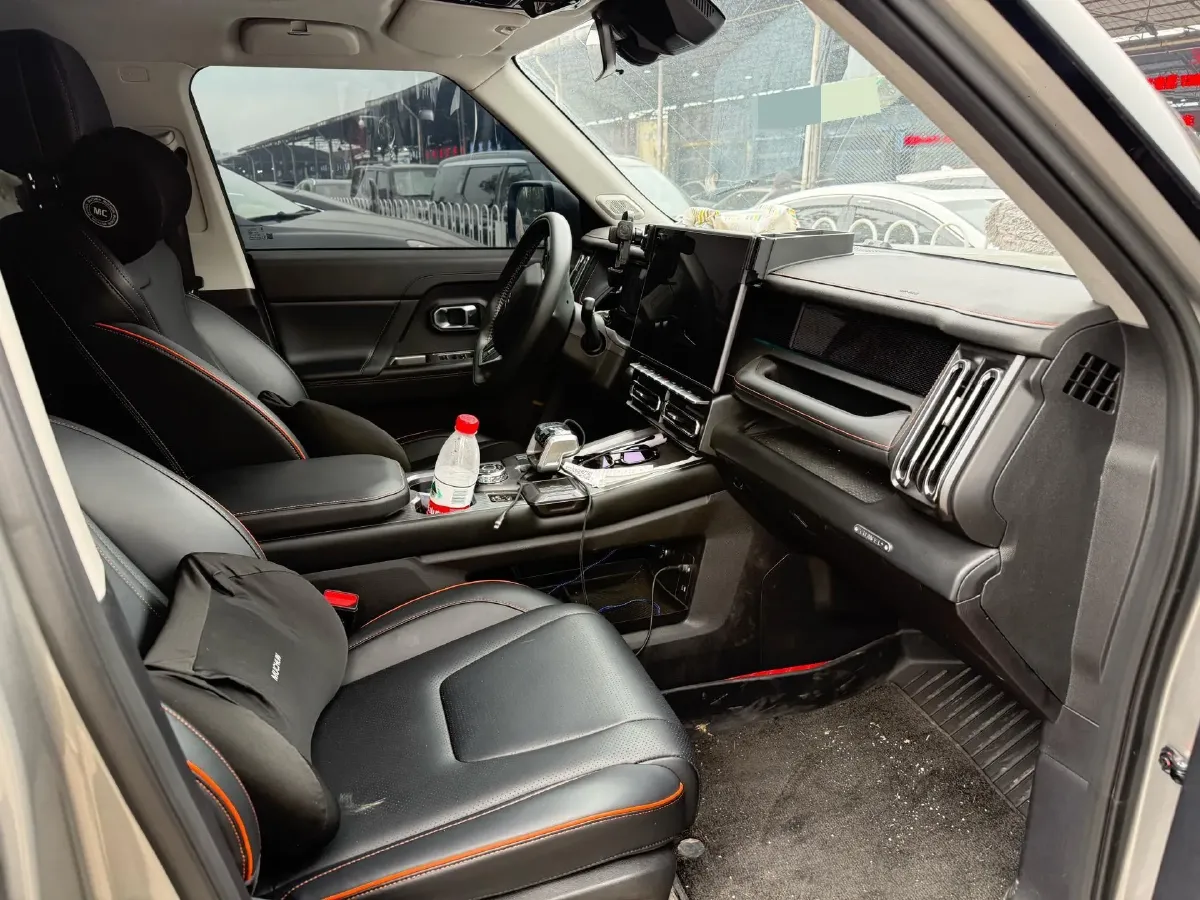 2025 MAXUS XinTu V70 2.0T 150HP L4 9AT,autocango,china used car exporter,china ev exporter,chinese used car exporter,chinese used ev exporter