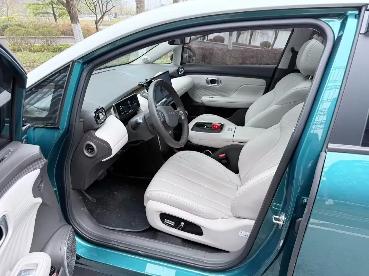 2025 Aion AION UT BEV 44.257/44.12/44.133KWH,autocango,china used car exporter,china ev exporter,chinese used car exporter,chinese used ev exporter