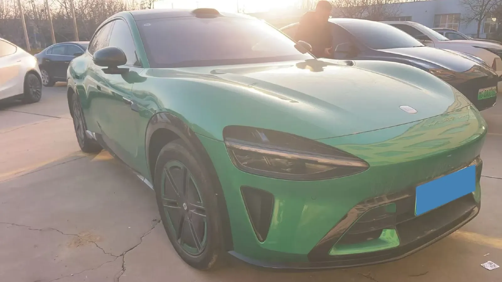 2025 MI YU7 BEV 96.3KWH,autocango,china used car exporter,china ev exporter,chinese used car exporter,chinese used ev exporter