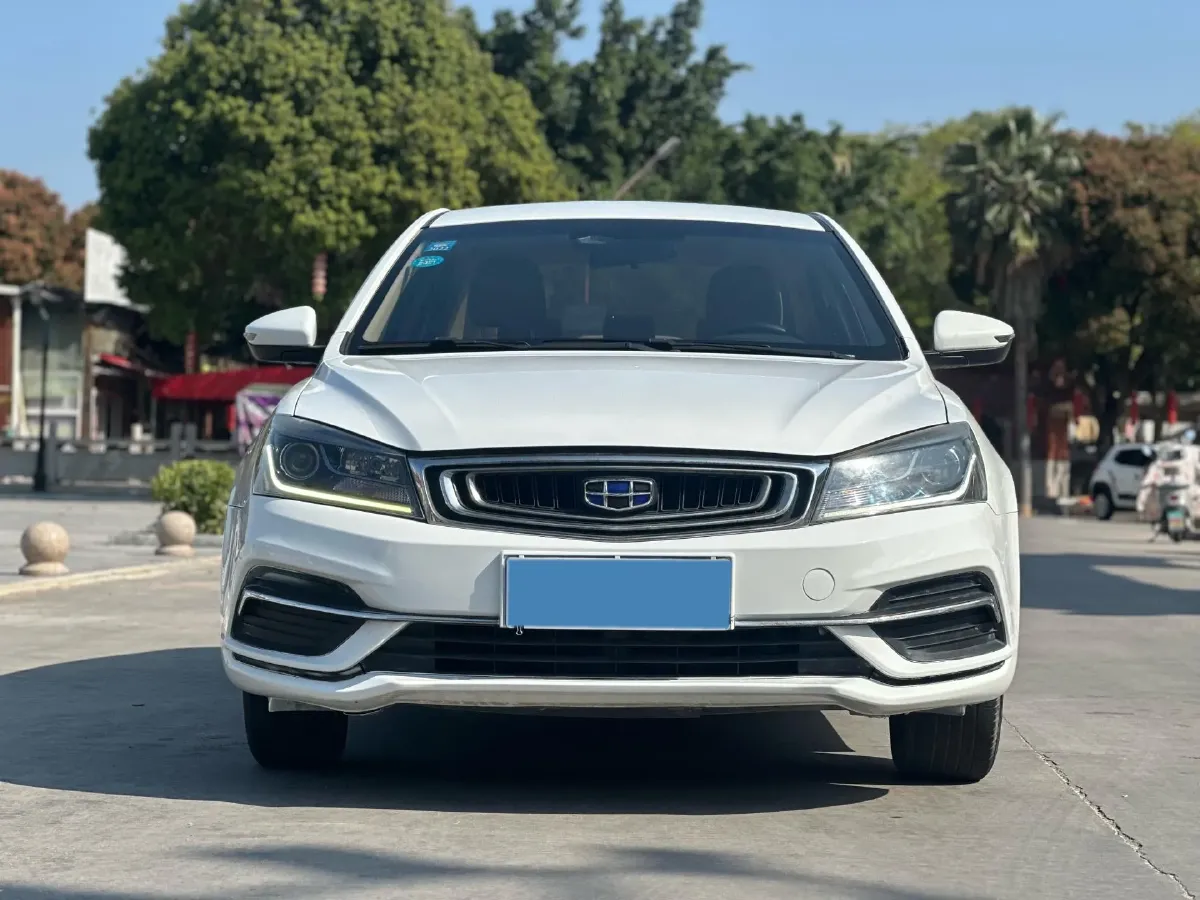 2018 Geely Emgrand 1.5L 109HP L4 5MT,autocango,china used car exporter,china ev exporter,chinese used car exporter,chinese used ev exporter