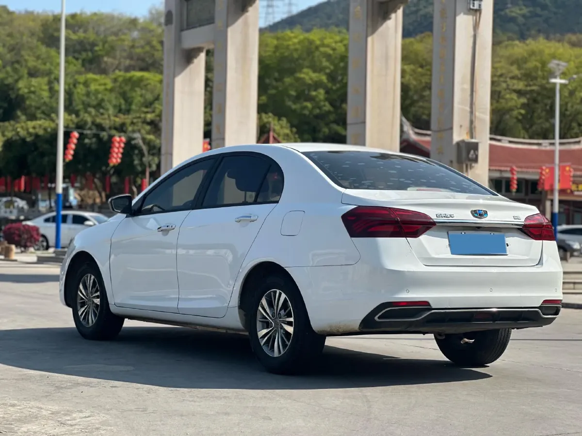 2018 Geely Emgrand 1.5L 109HP L4 5MT,autocango,china used car exporter,china ev exporter,chinese used car exporter,chinese used ev exporter