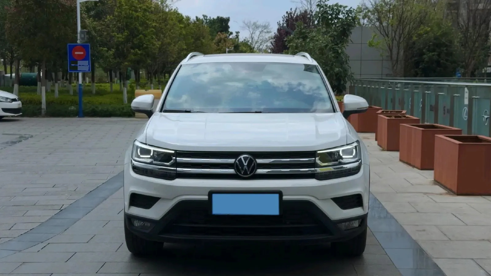 2021 Volkswagen Tharu 1.4T 150HP L4 7DCT,autocango,china used car exporter,china ev exporter,chinese used car exporter,chinese used ev exporter
