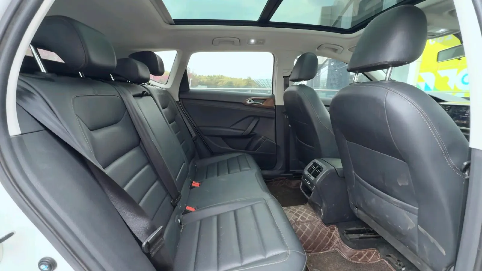 2021 Volkswagen Tharu 1.4T 150HP L4 7DCT,autocango,china used car exporter,china ev exporter,chinese used car exporter,chinese used ev exporter