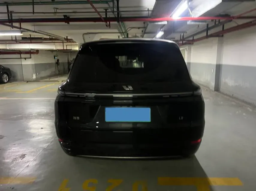 2024 Li L9 Range Extended 154HP REEV 52.3KWH,autocango,china used car exporter,china ev exporter,chinese used car exporter,chinese used ev exporter