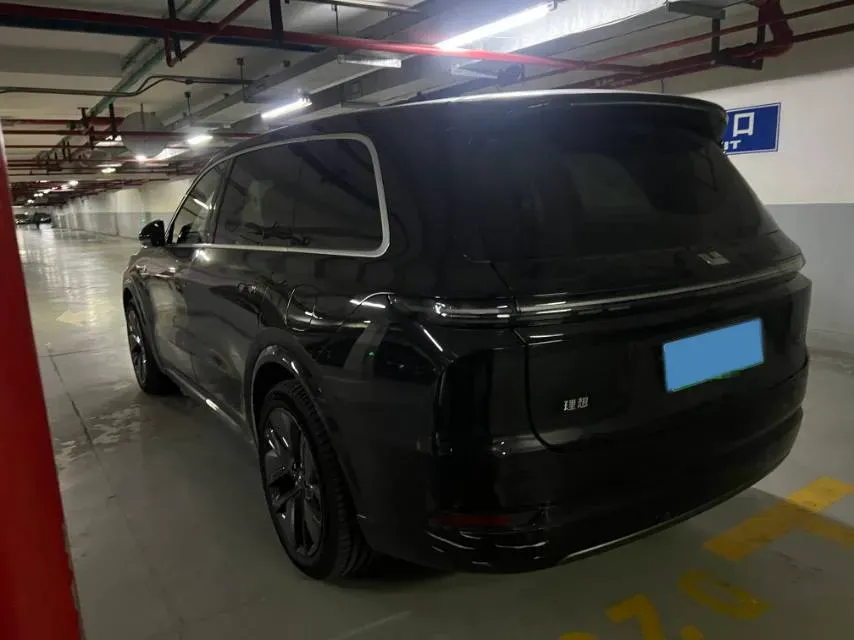 2024 Li L9 Range Extended 154HP REEV 52.3KWH,autocango,china used car exporter,china ev exporter,chinese used car exporter,chinese used ev exporter