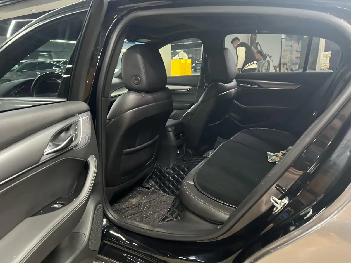 2022 Cadillac CT5 2.0T 237HP L4 10AT,autocango,china used car exporter,china ev exporter,chinese used car exporter,chinese used ev exporter