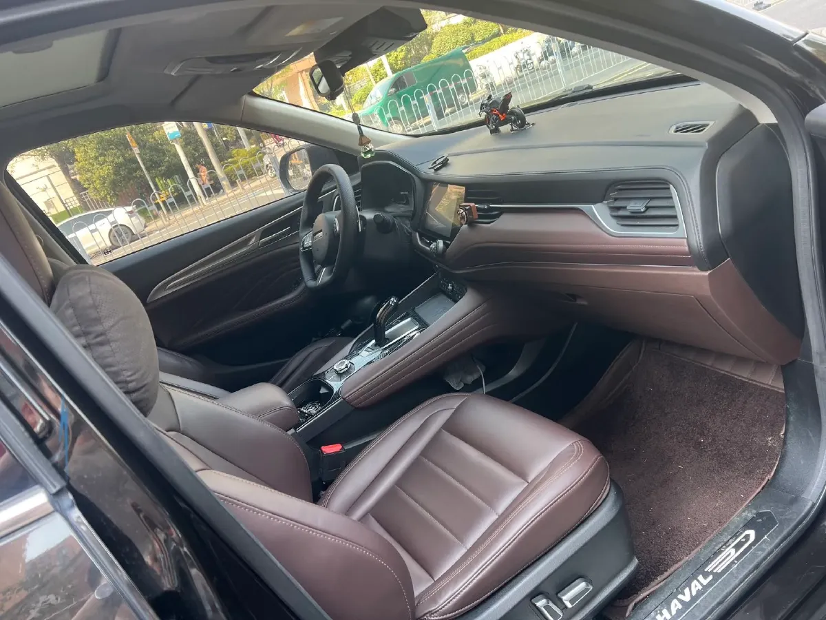 2020 Haval F7 1.5T 169HP L4 7DCT,autocango,china used car exporter,china ev exporter,chinese used car exporter,chinese used ev exporter