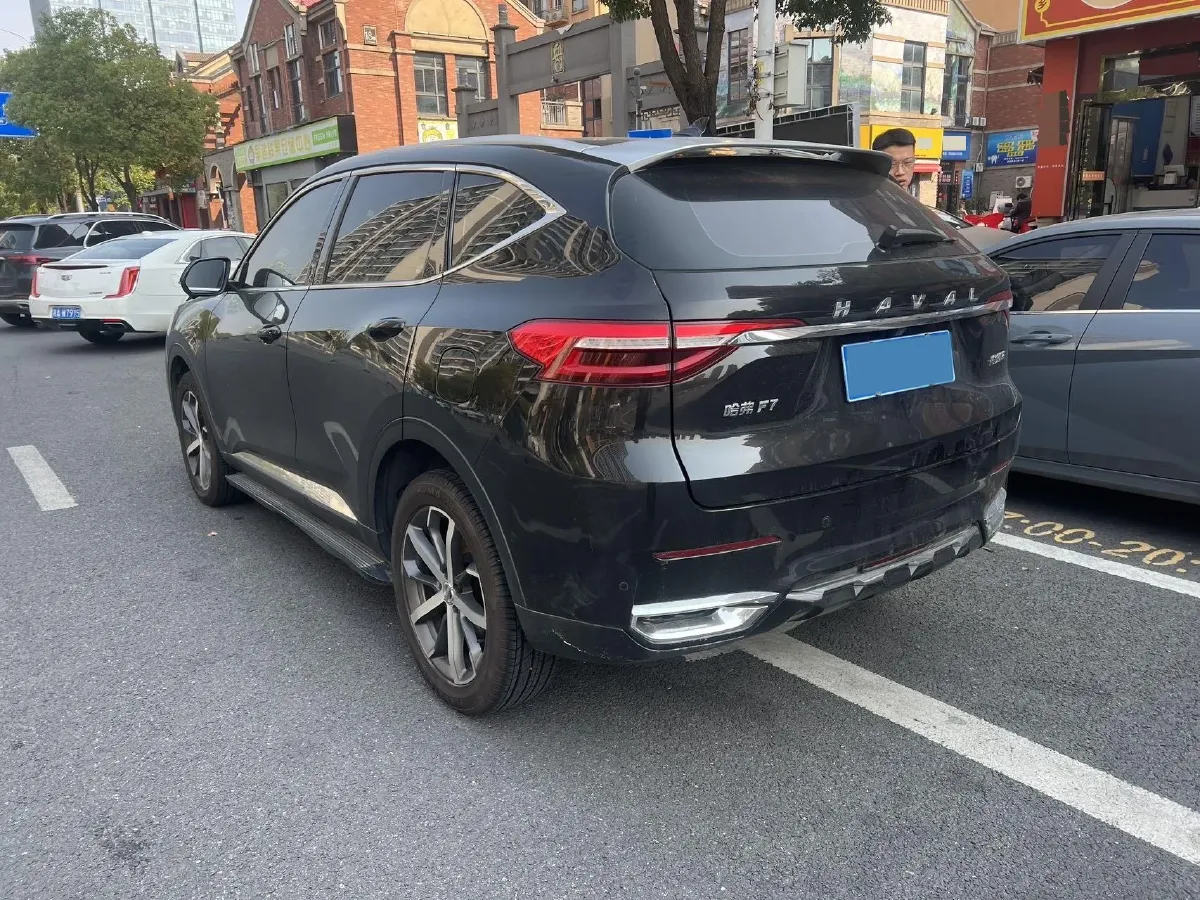 2020 Haval F7 1.5T 169HP L4 7DCT,autocango,china used car exporter,china ev exporter,chinese used car exporter,chinese used ev exporter