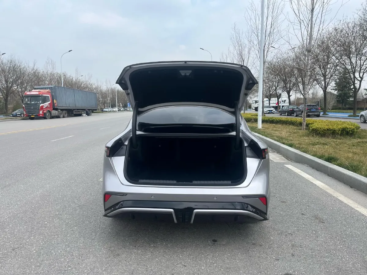 2026 LYNK&CO 07 EM-P 1.5T 163HP L4 3DHT PHEV,autocango,china used car exporter,china ev exporter,chinese used car exporter,chinese used ev exporter