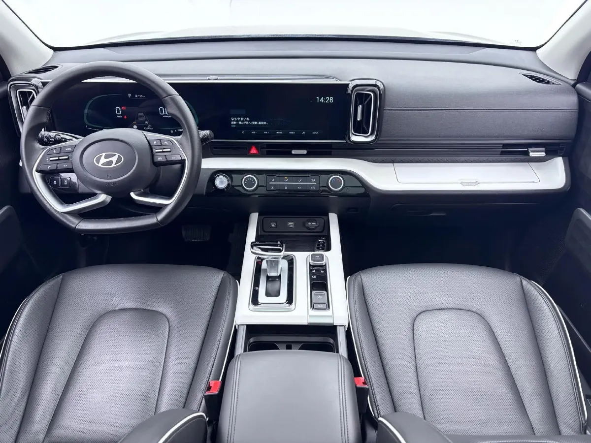 2023 Hyundai ix35 2.0L 160HP L4 6AT,autocango,china used car exporter,china ev exporter,chinese used car exporter,chinese used ev exporter