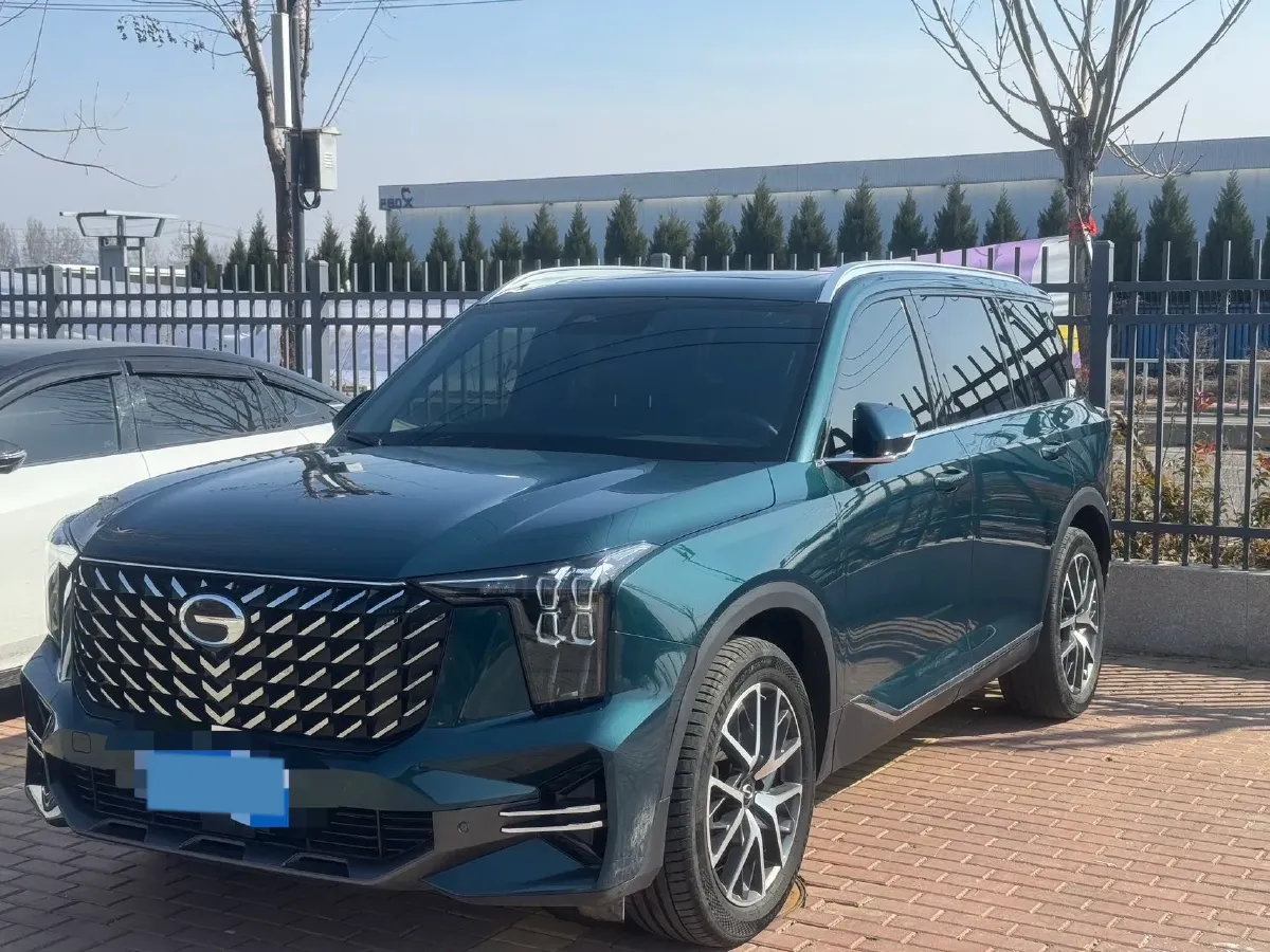 2022 GAC Trumpchi GS8 2.0T 252HP L4 8AT,autocango,china used car exporter,china ev exporter,chinese used car exporter,chinese used ev exporter