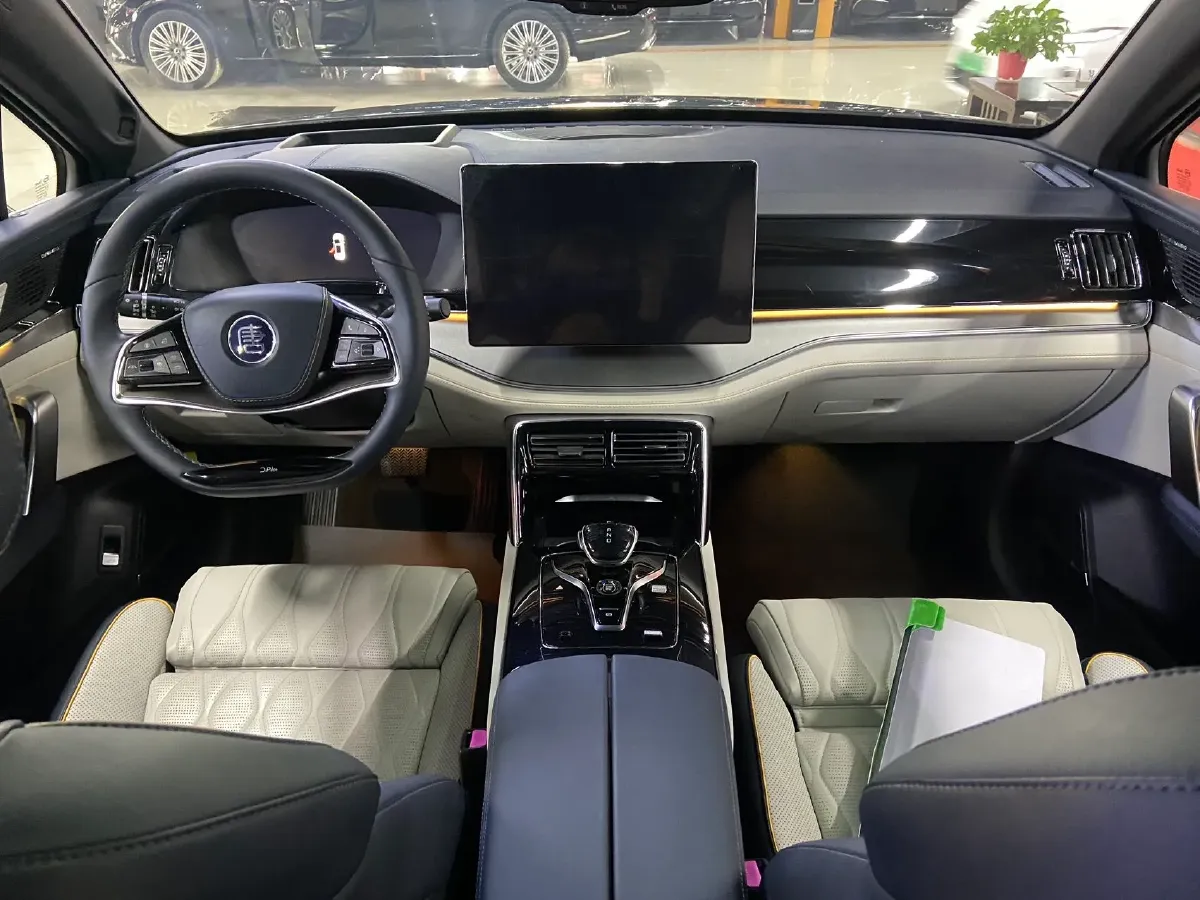 2022 Roewe iMAX8 BEV 90KWH,autocango,china used car exporter,china ev exporter,chinese used car exporter,chinese used ev exporter