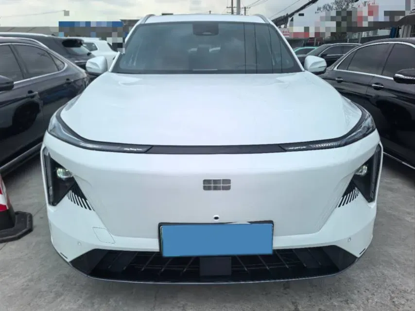 2023 Geely Galaxy L7 1.5T 163HP L4 3DHT PHEV 18.7KWH,autocango,china used car exporter,china ev exporter,chinese used car exporter,chinese used ev exporter