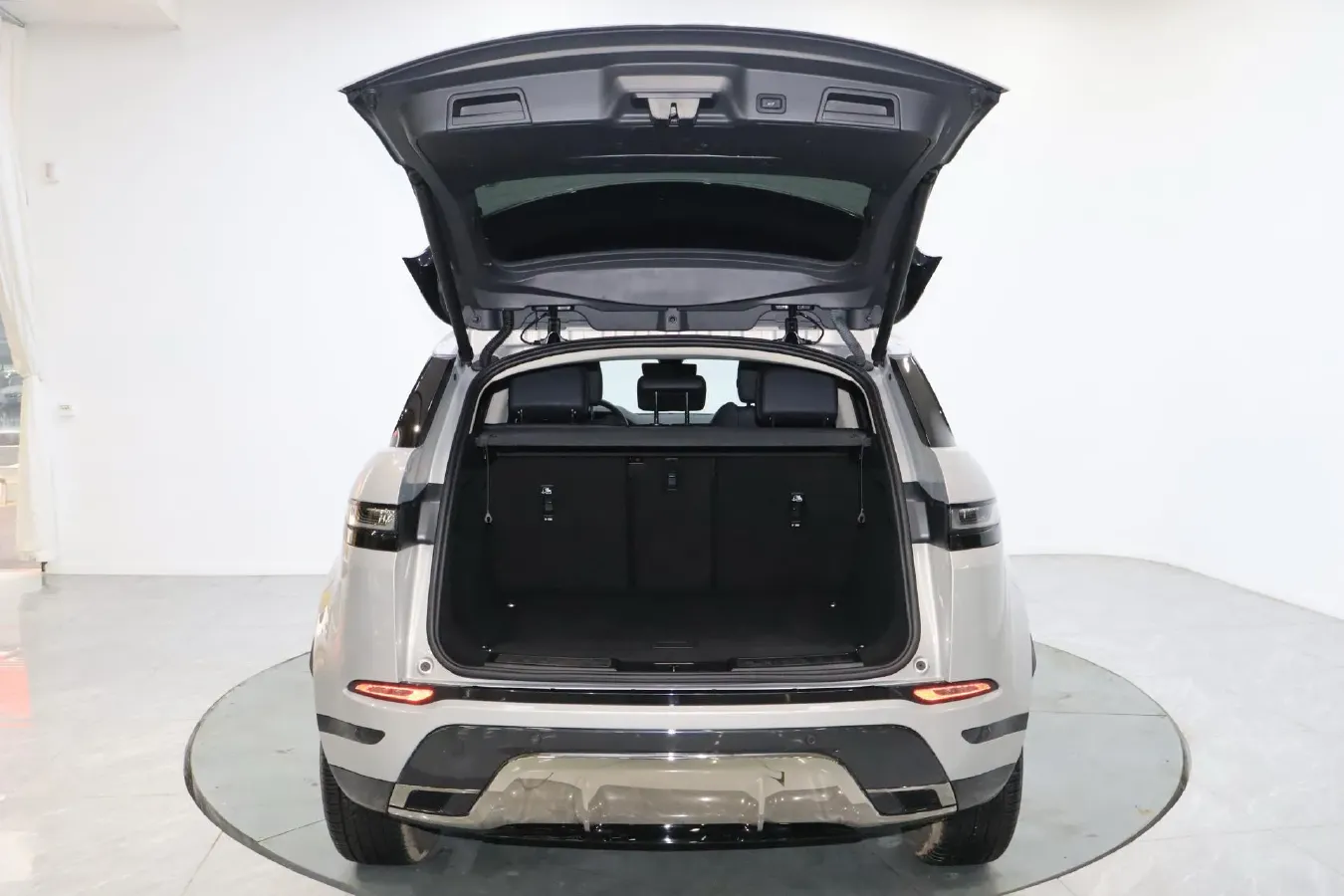 2023 Land Rover Range Rover Evoque 2.0T 249HP L4 9AT,autocango,china used car exporter,china ev exporter,chinese used car exporter,chinese used ev exporter